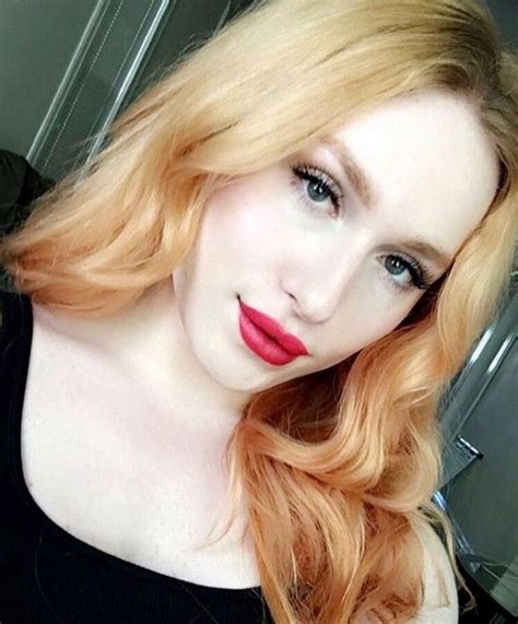 Free Beautiful Trans Shemale Porn Videos .